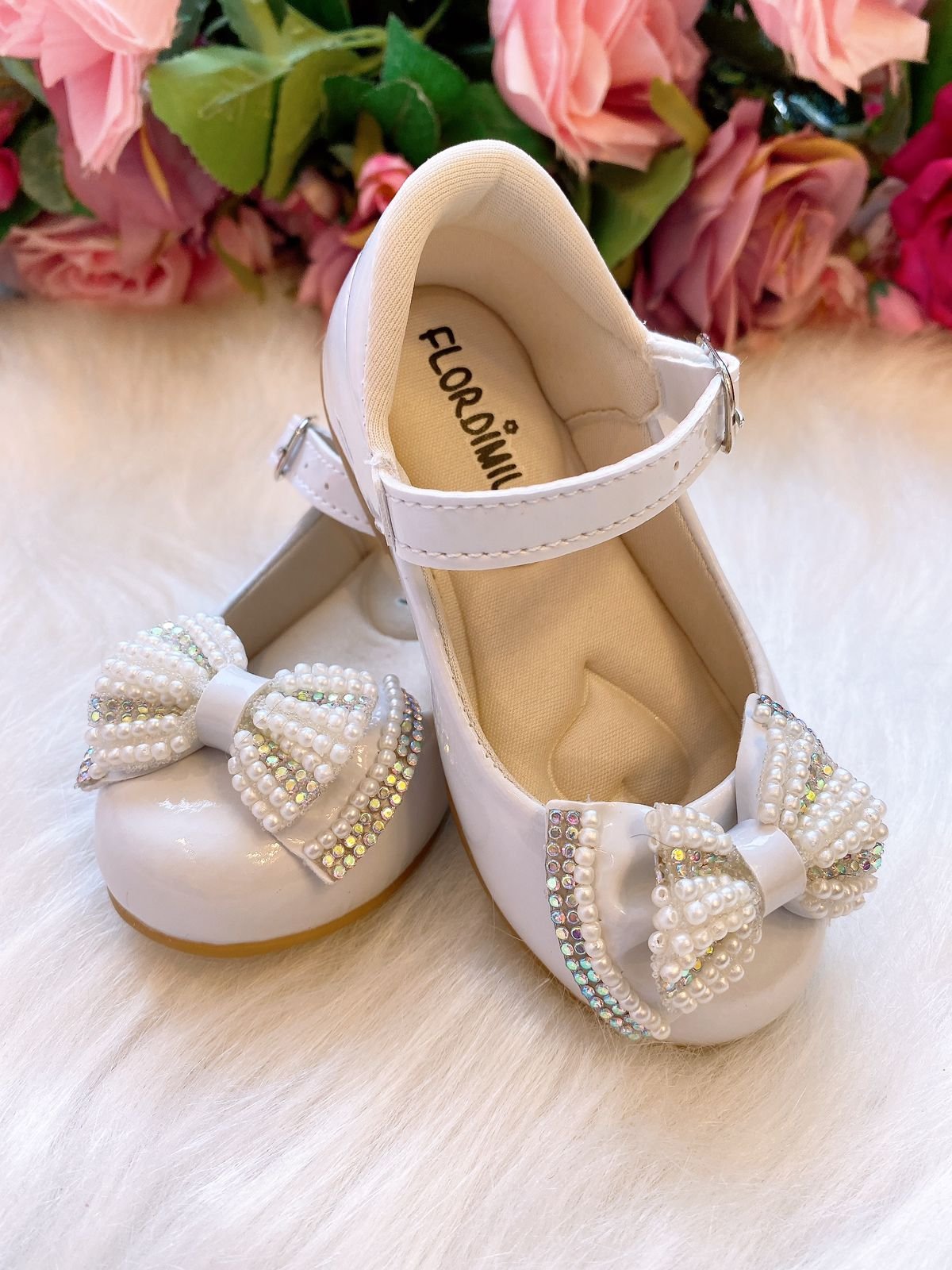 Sapatilha Flor Di Mila Branco Laço Perolas