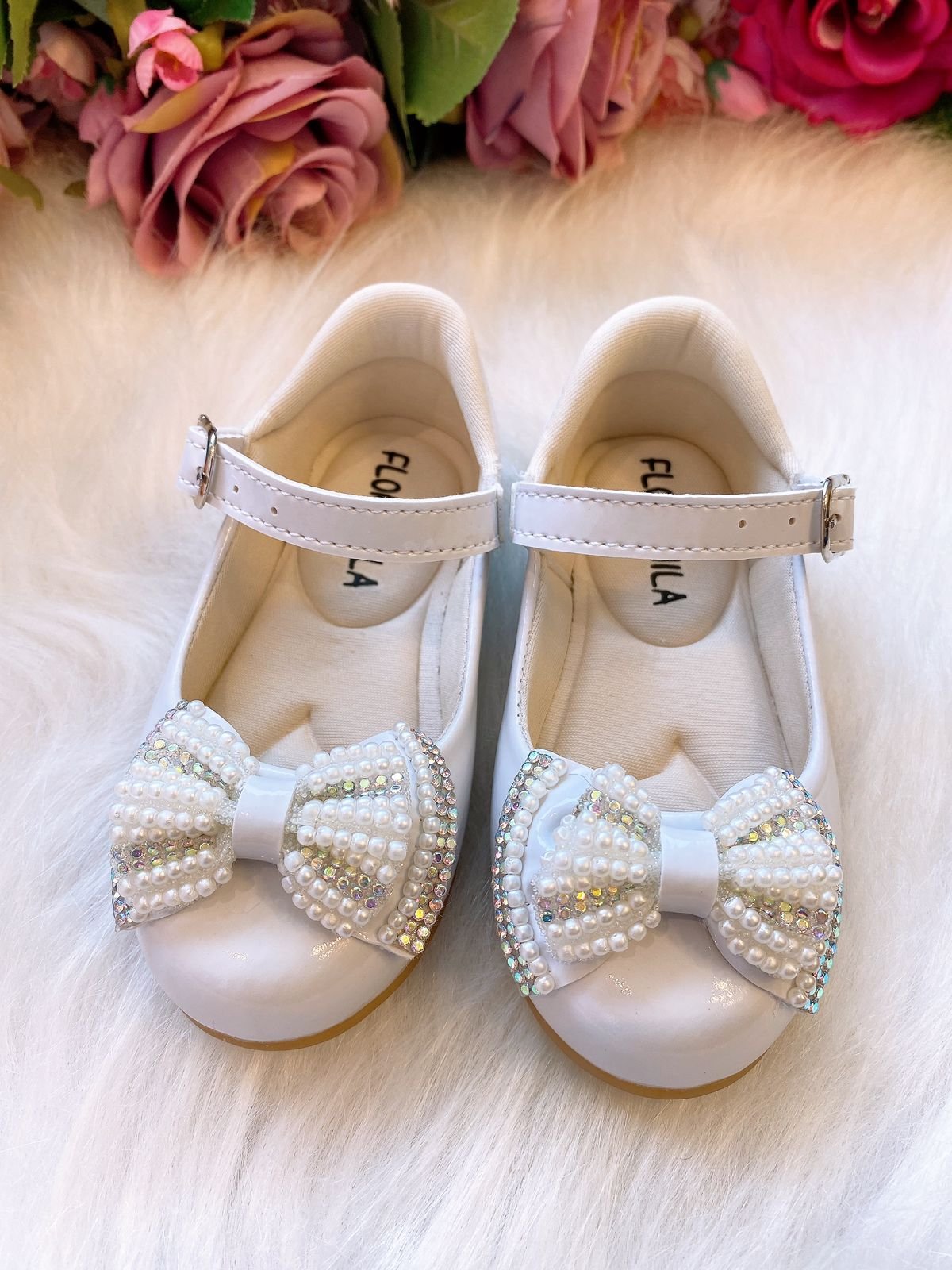 Sapatilha Flor Di Mila Branco Laço Perolas - Imagem 3