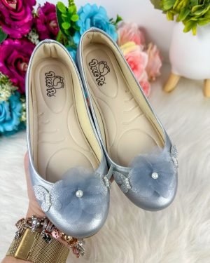 Sapatilha Doce Pe Jardim Encantado Prata Modelo 2