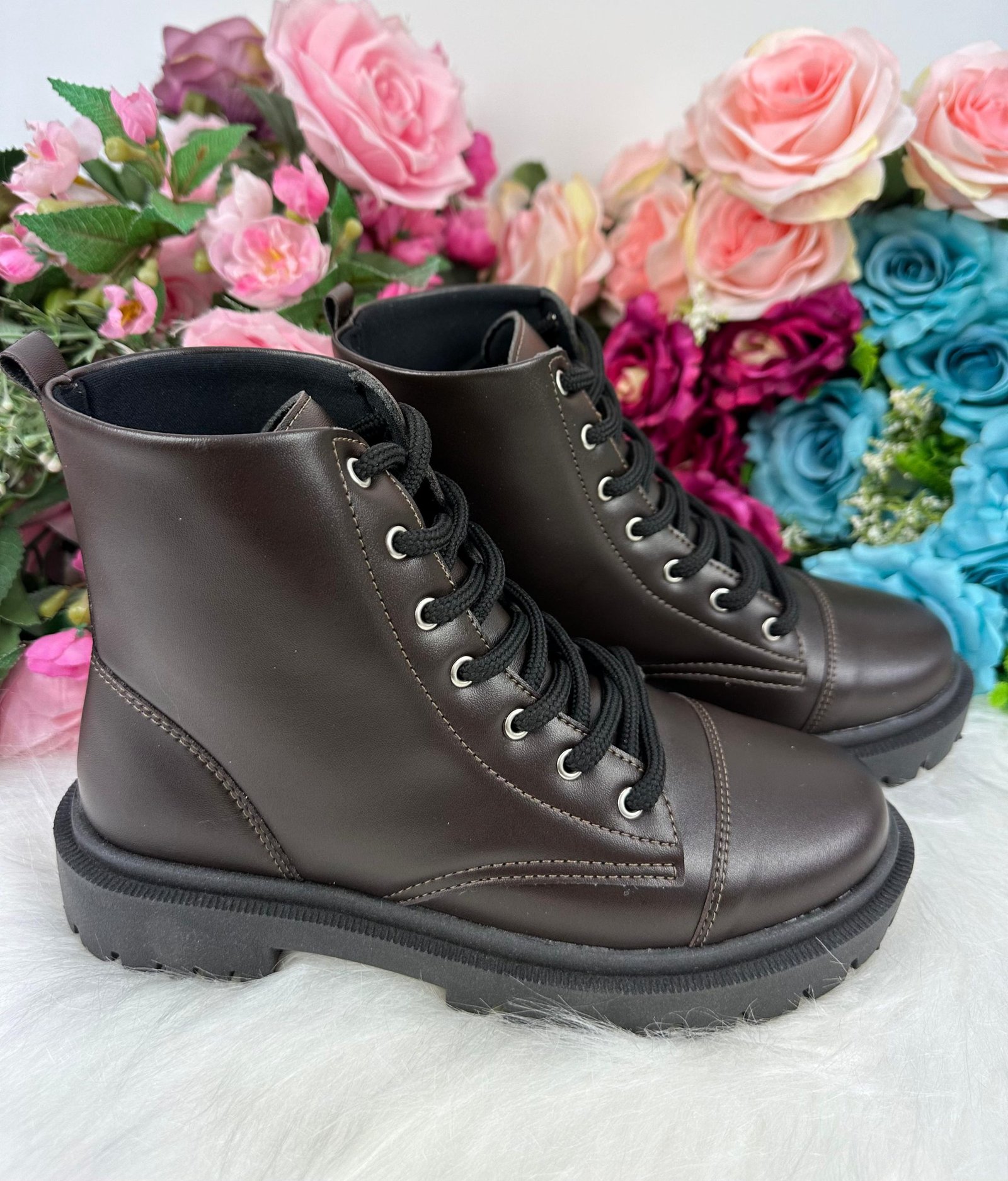 Bota/Coturno Ousadia Cafe Adulta - Imagem 3