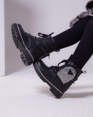 Bota/Coturno Nilqi Malu Bolsinha Cano Baixo Preta