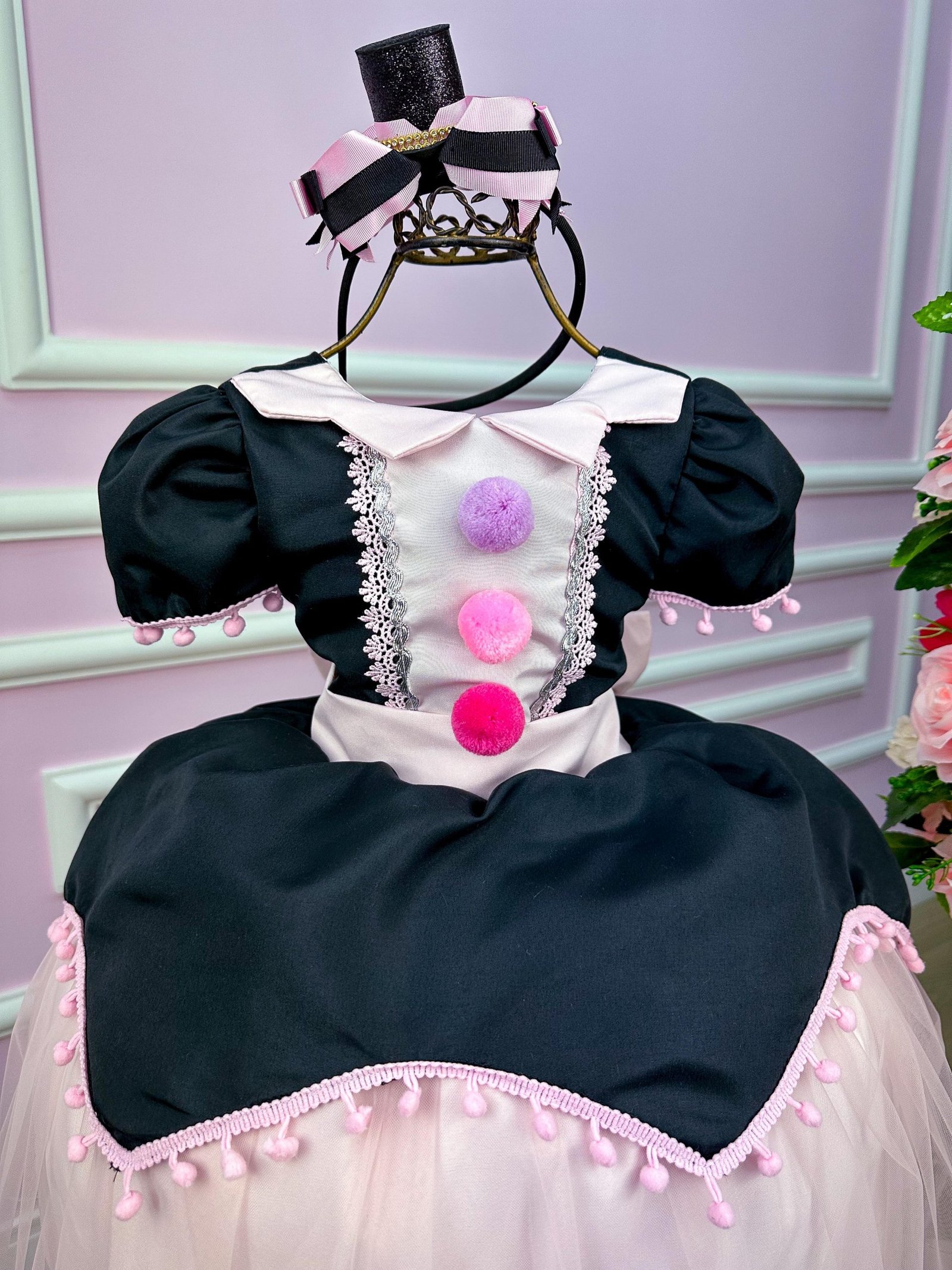 Vestido Temáticos Kids Mundo Bita Preto e Rosa - Imagem 2