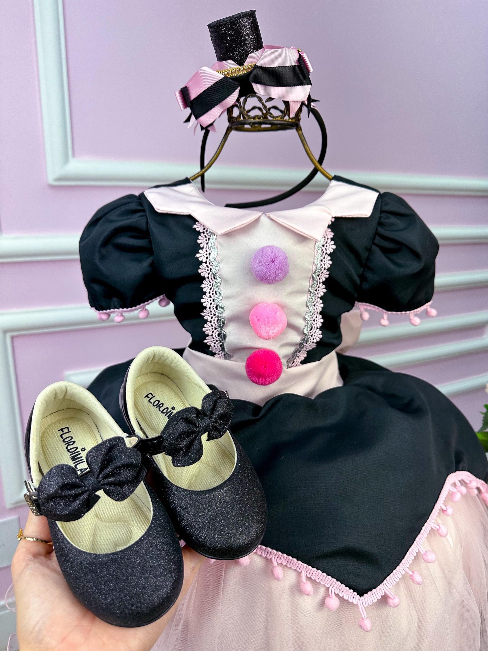Vestido Temáticos Kids Mundo Bita Preto e Rosa - Imagem 3