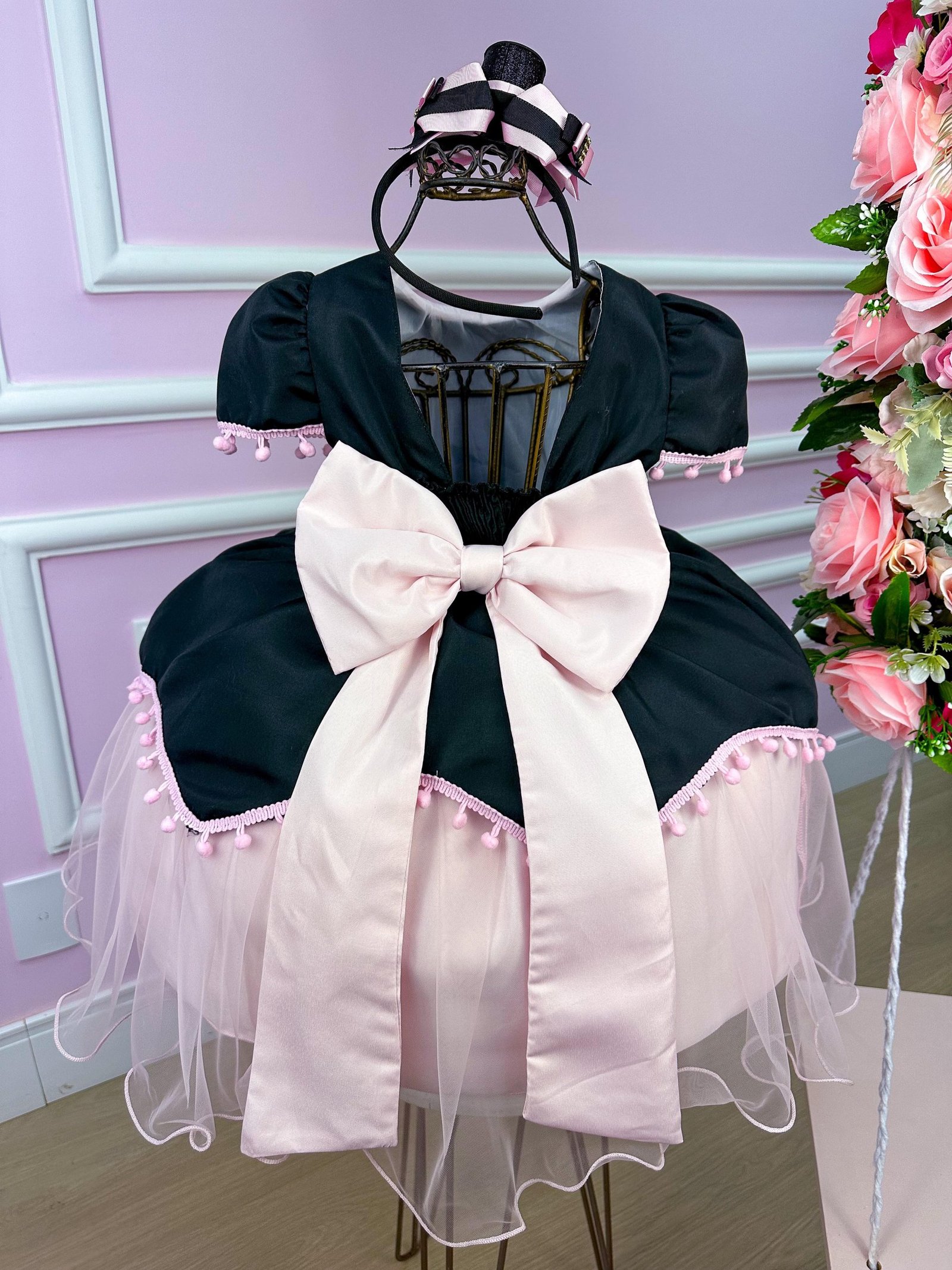 Vestido Temáticos Kids Mundo Bita Preto e Rosa - Imagem 4