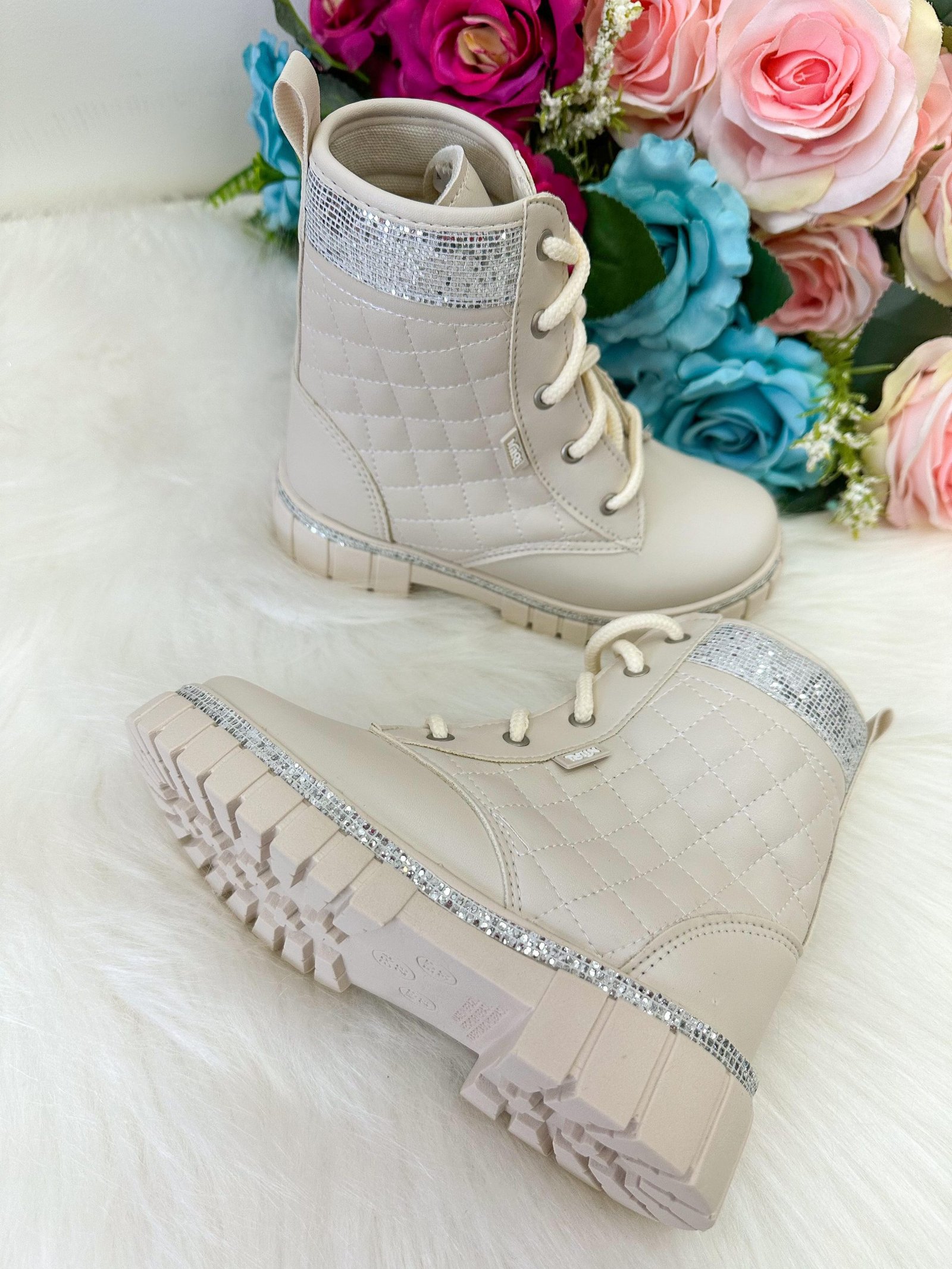 Bota/Coturno Nilqi Marilia Cano Baixo Off Brilho