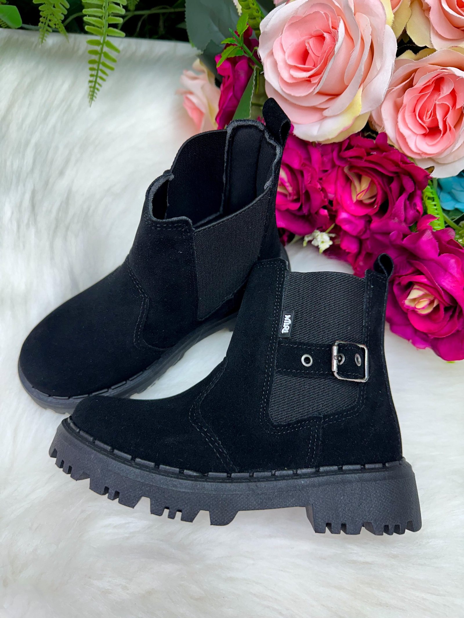 Bota Nilqi Mariana Preto - Imagem 3