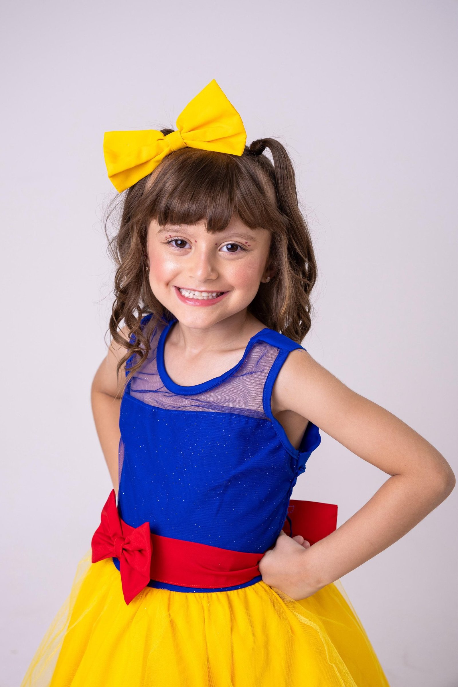 Fantasia Princesa Belli Branca de Neve Modelo 2 - Imagem 3