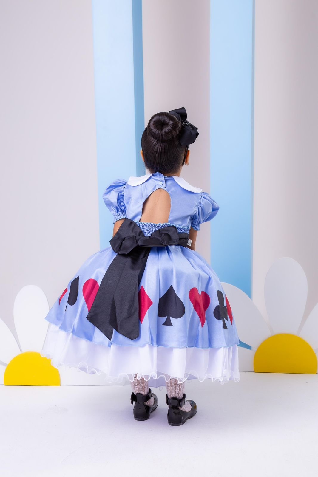 Vestido Marie Tematico Alice No Pais Das Maravilhas - Imagem 3