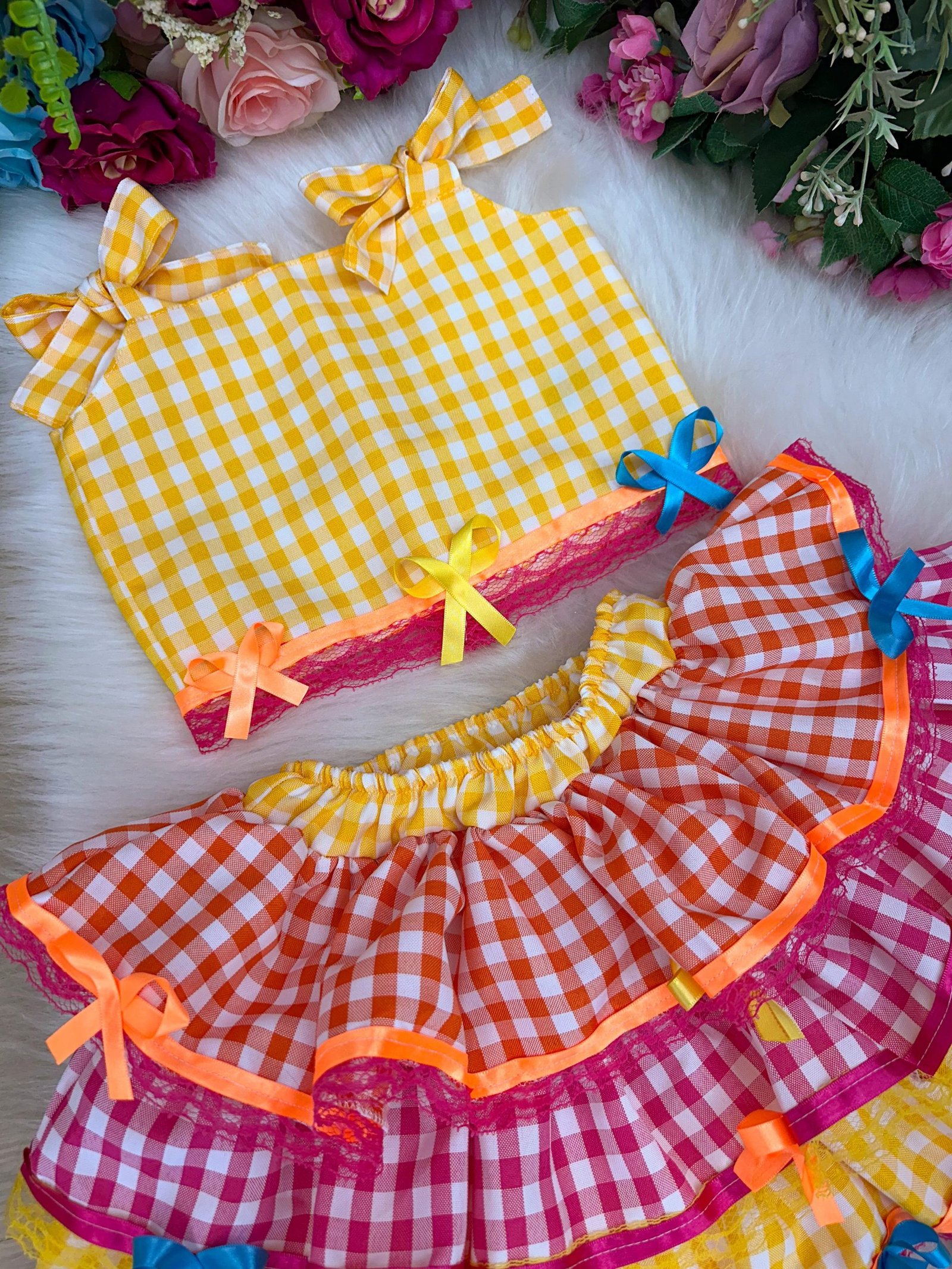 Conjunto Junino Banana Club Luxo Sofia Xadrez Amarelo - Imagem 2