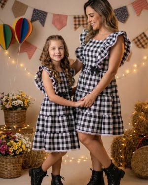 Vestido Banana Club Aline Xadrez Mãe e Filha